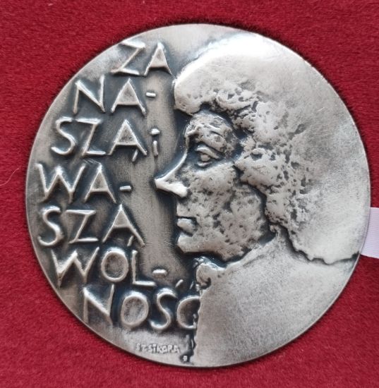 Pamětní medaile k 150. výročí úmrtí Tadeusze Kościuszka